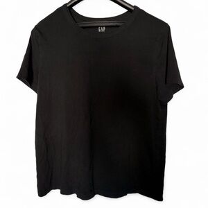 GAP Men's Short Sleeve Black Tee